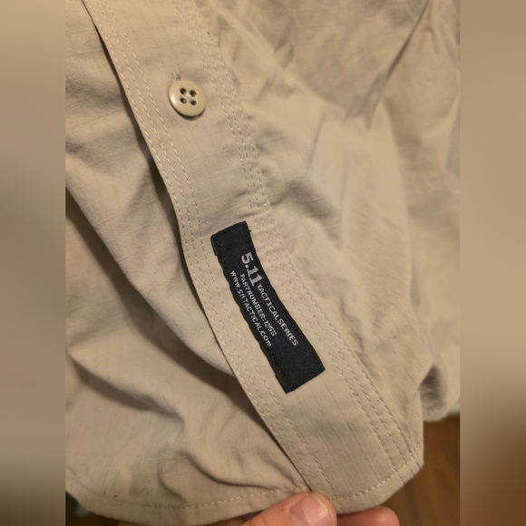 5.11 Tactical Light Brown Shirt Jacket - Picture 2 of 4